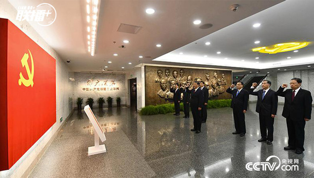 聯(lián)播+丨前進(jìn)的力量!聽習(xí)近平講中國(guó)共產(chǎn)黨人的初心